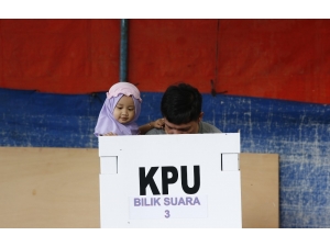 Endonezya’da Oy Sayımı Başladı