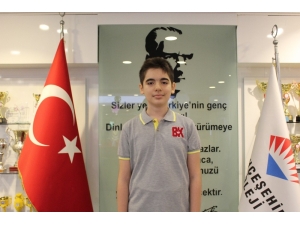 Lgs’de Bahçeşehir Koleji’nden 3 Türkiye Birincisi