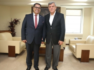 Gtü Rektörü Aslan’dan, Başkan Karaosmanoğlu’na Ziyaret