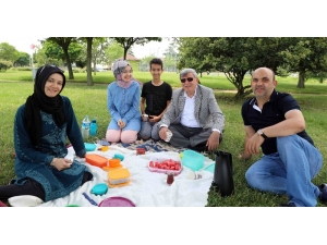 Başkan Karaosmanoğlu, “Esnafımız İstediği Zaman Bana Ulaşabilir”