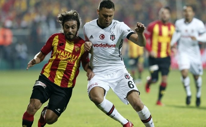 Göztepe'de Halil Akbunar Kararı!