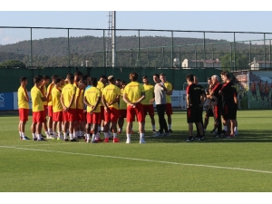 Göztepe, Yeni Sezon Hazırlıklarına Başladı