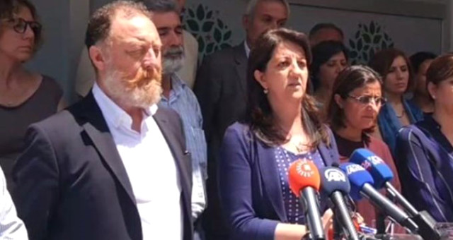 Hdp Eş Başkanı Pervin Buldan: 'süleyman Soylu, Beni Arayıp Tehdit Etti!'