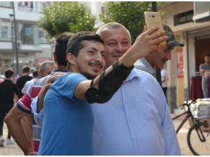 Cemal Enginyurt, Sosyal Medyada ‘Trend-topik’ Oldu