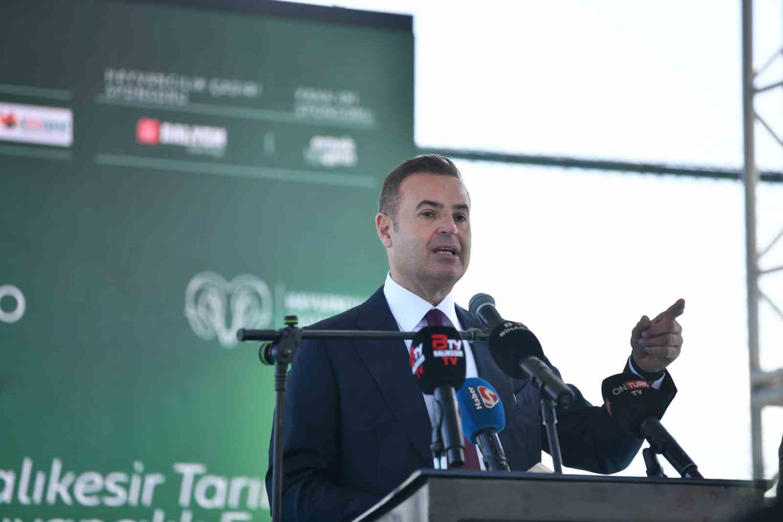 3-balikesir-tarim-ve-hayvancilik-fuari-kapilarini-acti