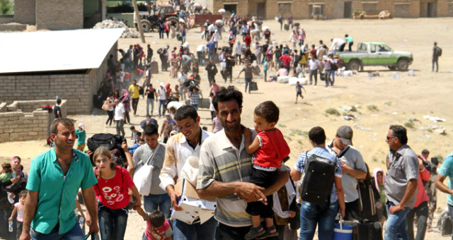 Ab'nin Suriyeli Sığınmacılar İçin Türkiye'ye Vereceği 3 Milyar Euroyu İtalya Engelledi