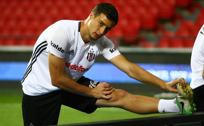 Matej Mitrovic'in Transfer Talebi!