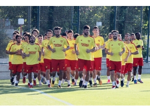 Adama Traore: “Süper Lig Kaliteli Oyunculardan Oluşuyor”