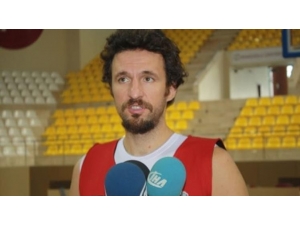 Karesispor Reha Öz’ü Kadrosuna Kattı