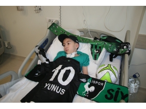 11 Yıllık Hayatına 5 Ameliyat Sığdırdı
