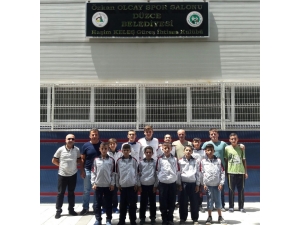 Düzceli Güreşçiler Zonguldak’ta