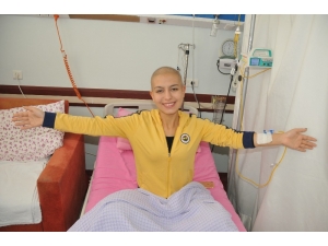 Aydınlı Afra Kansere Yenik Düştü