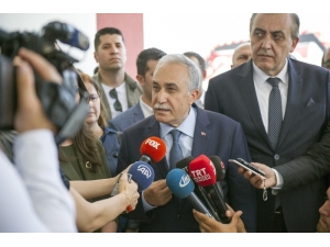 Bakan Fakıbaba: "Yeterli Kadar Patatesimiz Var. Bugünden İtibaren Fiyatları Düştü. Düşmeye Devam Edecek"