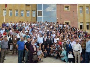 Ak Parti Milletvekilleri Mazbatalarını Aldı