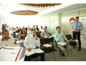 Era, Broker Ve Broker Manager’larına Top Gun Academy Eğitimi Verdi