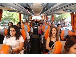 Tuncelili Kadınlar Karadeniz Turuna Gönderildi