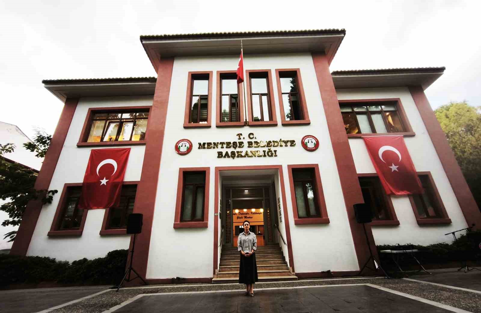 mugla-nin-100-yillik-tarihi-belediye-binasi-vakiflara-geciyor
