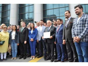 Ak Parti Eskişehir Milletvekili Nabi Avcı Mazbatasını Aldı