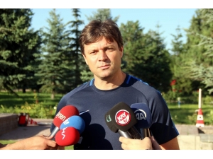 Kayserispor Yeni Sezon Öncesi Top Başı Yaptı