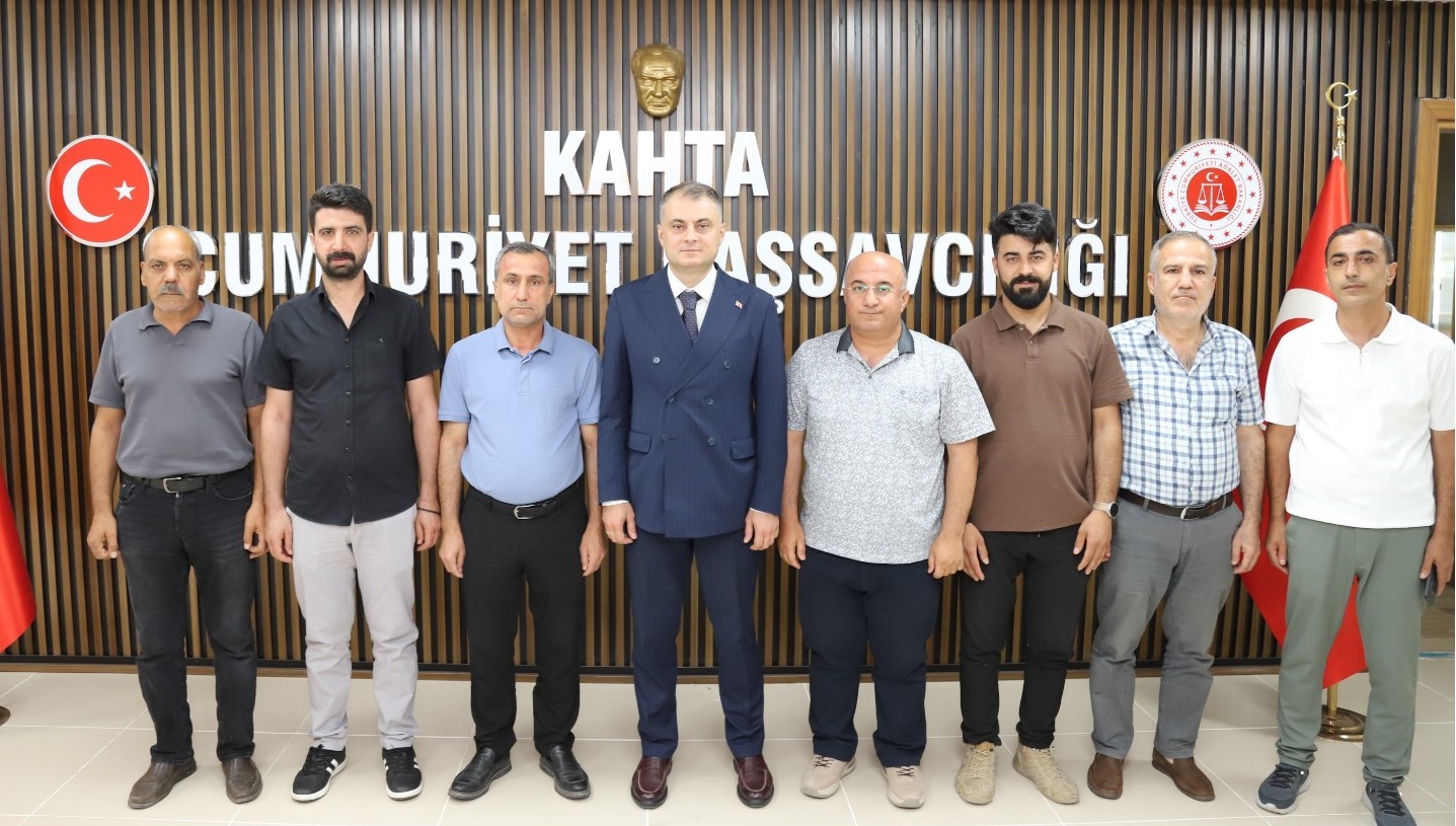kahta-gazeteciler-ve-yazarlar-cemiyeti-nden-cumhuriyet-bassavcisi-atalay-a-hayirli-olsun-ziyareti