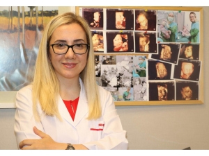 Bebekler Normal Doğumda Dünyaya Gözlerini Daha Mutlu Açıyor