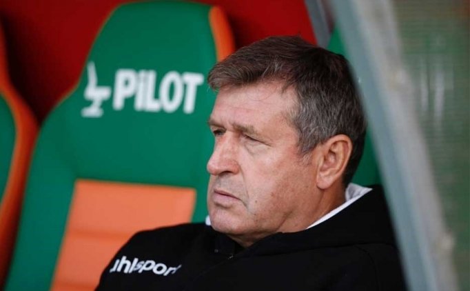 Akhisar'ın Teknik Patronu Susic'ten Uefa Ve Lig Açıklaması