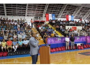 Mersin’de İl Spor Merkezleri Törenle Açıldı