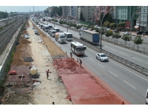 Toplu Taşıma Araçları İçin İlave Şerit Oluşuyor