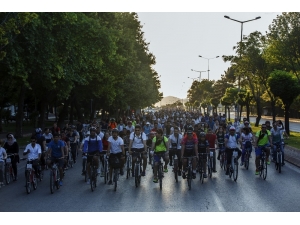 Büyükşehir Belediyesinden ‘Her Pedal Bir Nefes’ Etkinliği