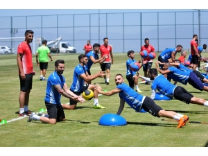 Alanyaspor’un Erzurum Kampı Başladı