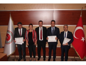 Mersin’de Chp Ve Mhp’li Vekiller Mazbatalarını Aldı