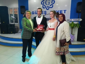 Başkan Can, Vatandaşların Sevincini Paylaşmaya Devam Ediyor