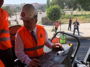 Bakan Arslan Kars’ta Yol Yapım Çalışmalarını İnceledi