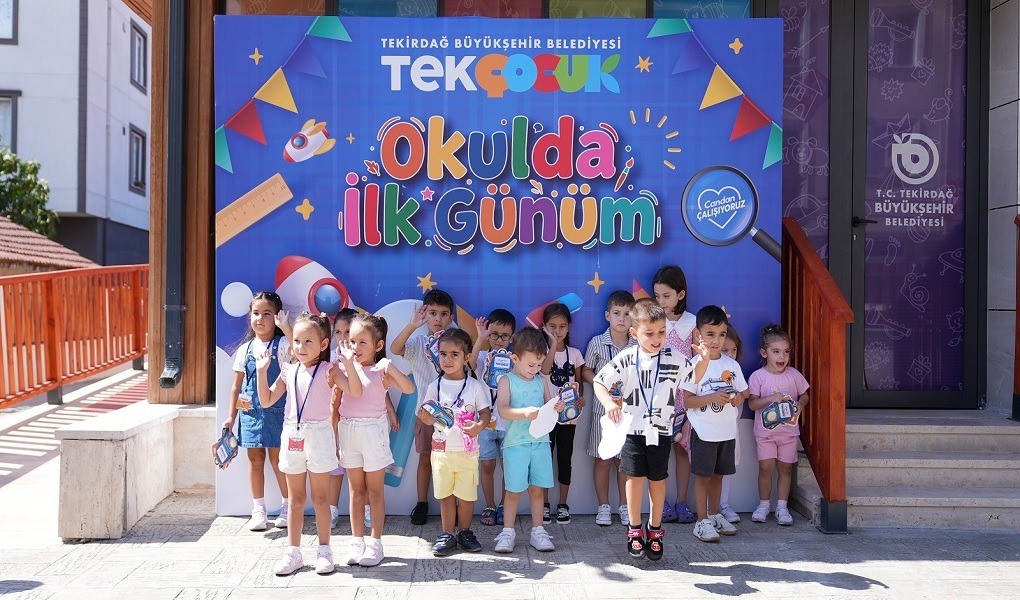 muratli-da-gunduz-bakimevinde-ilk-ders-heyecani
