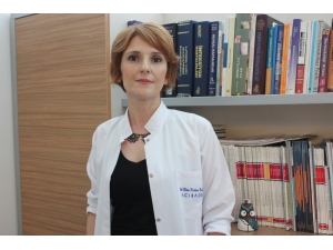 Güneş Işınları Uzun Vadede Deri Tümörü Ve Deri Kanserine Neden Olabiliyor