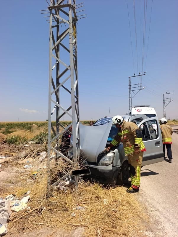 reyhanli-da-trafik-kazasi-3-yarali