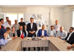 Ak Partili Vekillerden Aliağa Çıkarması