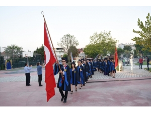 Başkan Yılmaz, Fekal’in Mezuniyet Törenine Katıldı
