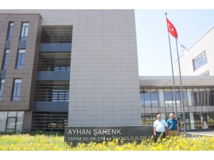 Karşılıksız Burs Veren Bölüm Öğrencilerimi Bekliyor