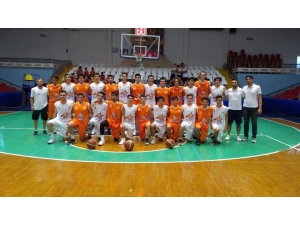 Basketbolda Ödüller Sahiplerini Buldu