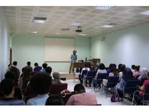 Genç Atölye’de Dersler Başladı