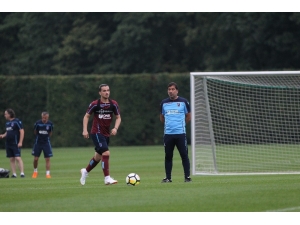 Ünal Karaman Oyuncularının Gayretinden Memnun