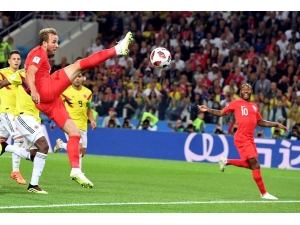 2018 Dünya Kupası Son 16 Turunda İngiltere Penaltılarda Kolombiya’yı 4-3 Mağlup Ederek Çeyrek Finale Çıktı.