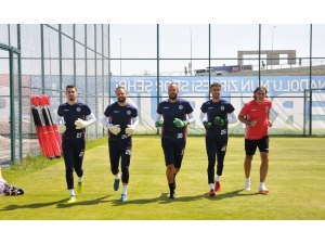 Aytemiz Alanyaspor Hazırlıklarını Sürdürüyor