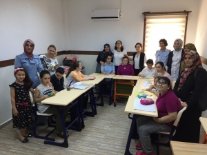 Vezirçiftliği Semt Konağı’nda Özel Eğitim Ve Drama Kursu