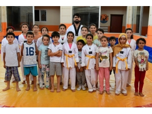 Şanlıurfa’da Gençlere Yönelik Yatırımlar Sürüyor