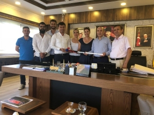 Diyarbakır Hokeycilerden Rektör Gül’e Ziyaret