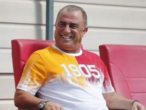 Galatasaray, Yeni Sezon Hazırlıklarını Sürdürüyor