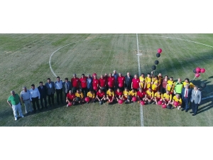 Atatürk Stadyumu’ndaki Son Maçı Eskişehirspor’un Efsaneleri Kazandı