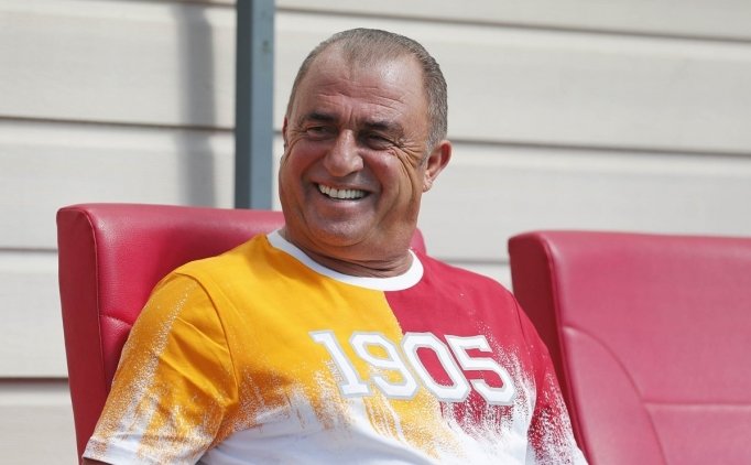 Galatasaray, Transfer Için Ayrılıkları Bekliyor